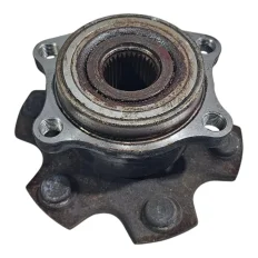 Cubo de roda traseiro Pajero 3.2 2011 Diesel