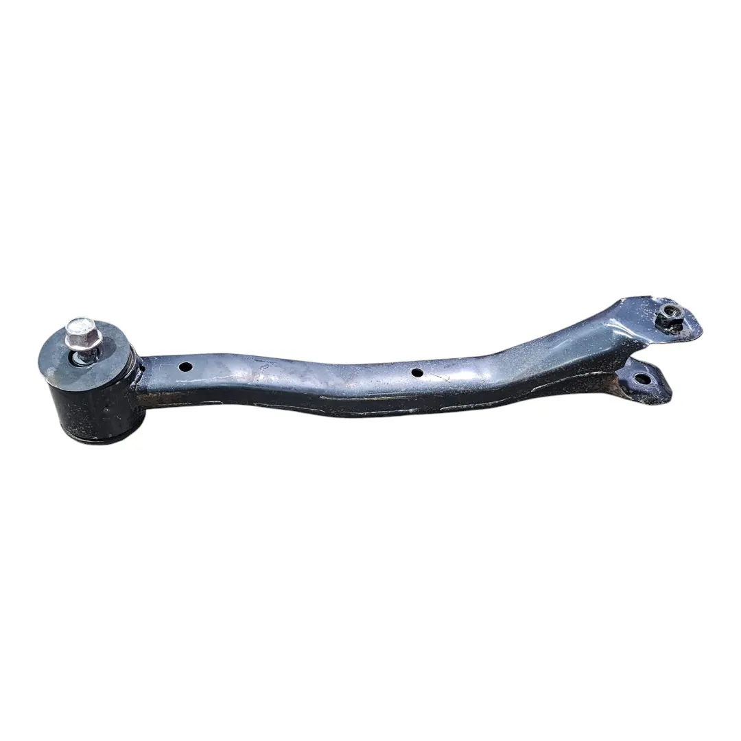 Tirante suspensão traseiro esquerdo Pajero HPE 2011 3.2