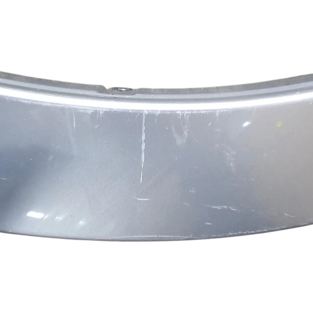 Alargador paralama diant esquerdo Pajero 2011 3.2 detalhes