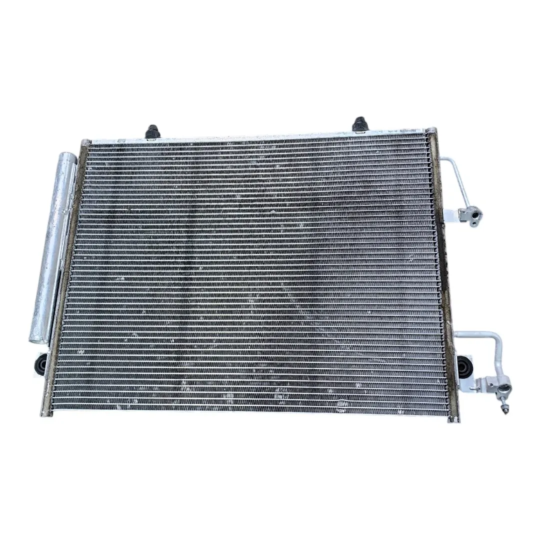 Condensador Pajero 2011 3.2 com detalhes