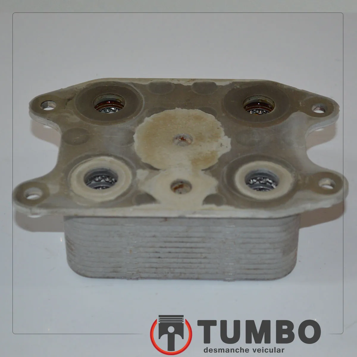 Radiador do óleo 04E117021C do VW Fox 1.6 2017