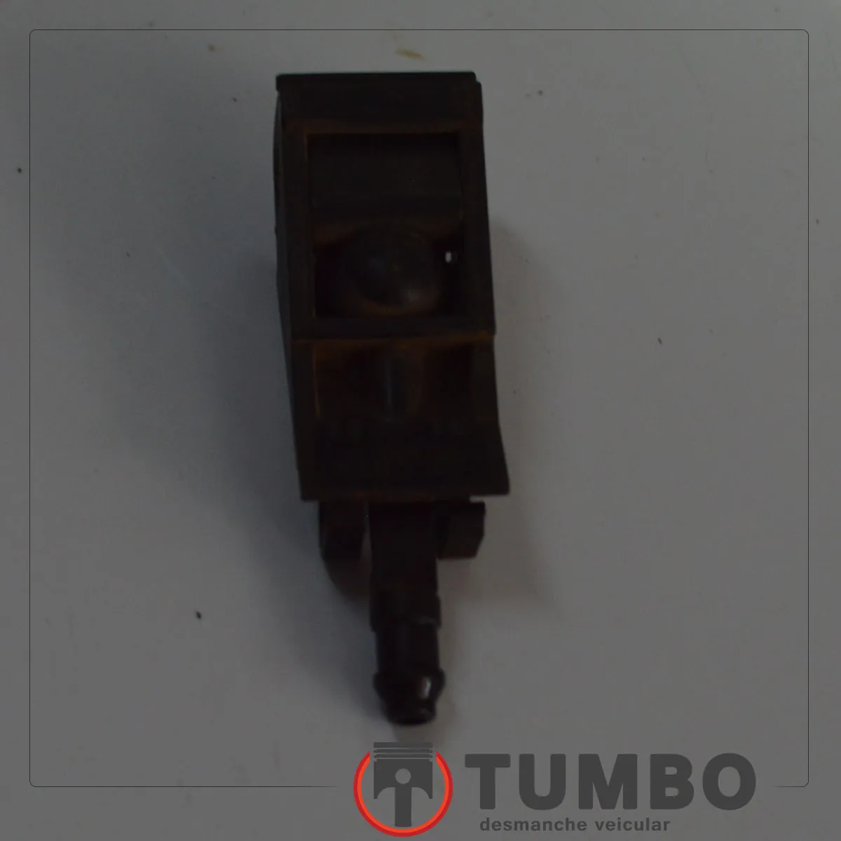 Brucutu do capô do VW Fox 1.6 2017