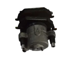 Pinça de freio lado direito do VW Fox 1.6 2017