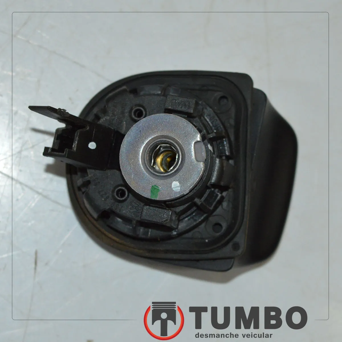 Botão tampa traseira do UP Move 1.0 TSI 2017