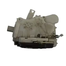 Fechadura porta traseira esquerda do Voyage 1.6 G6