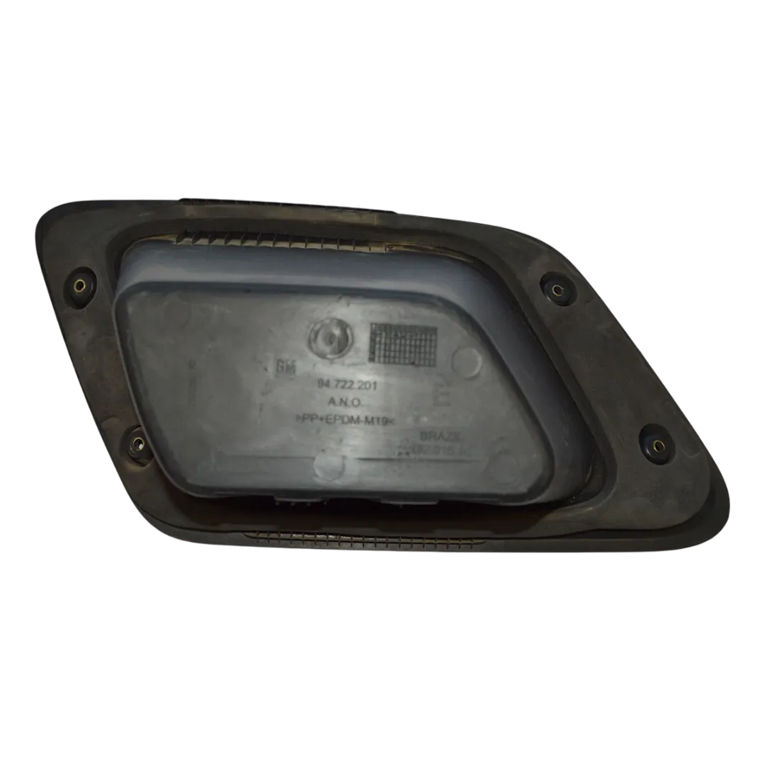 Pisante lateral caçamba lado esquerdo Montana 2015 1.4 flex