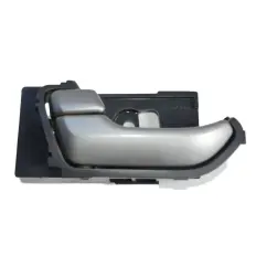 Maçaneta interna esquerda S10 LT 2012/... Pintura prata
