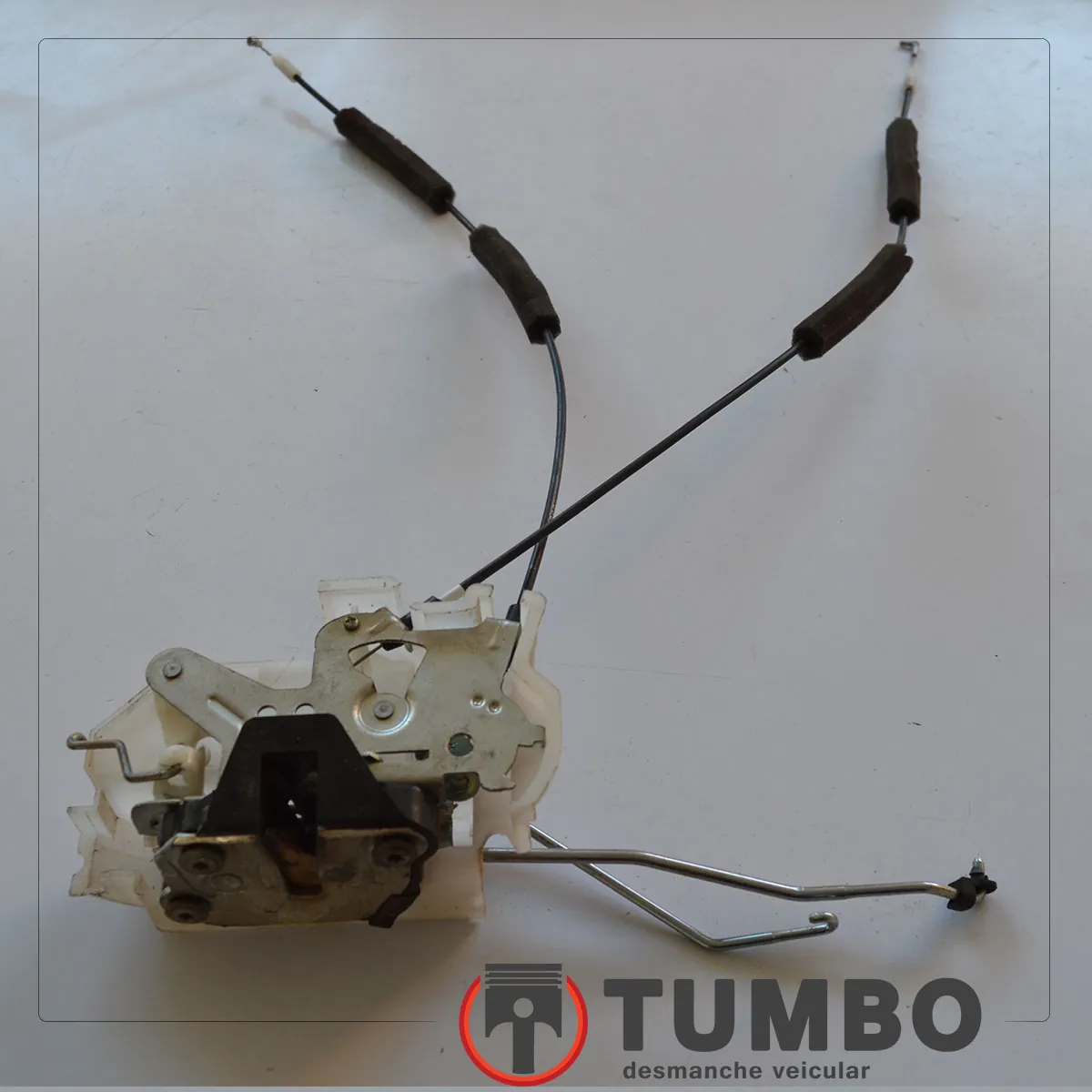 Fechadura porta traseira direita S10 LS 2012/...