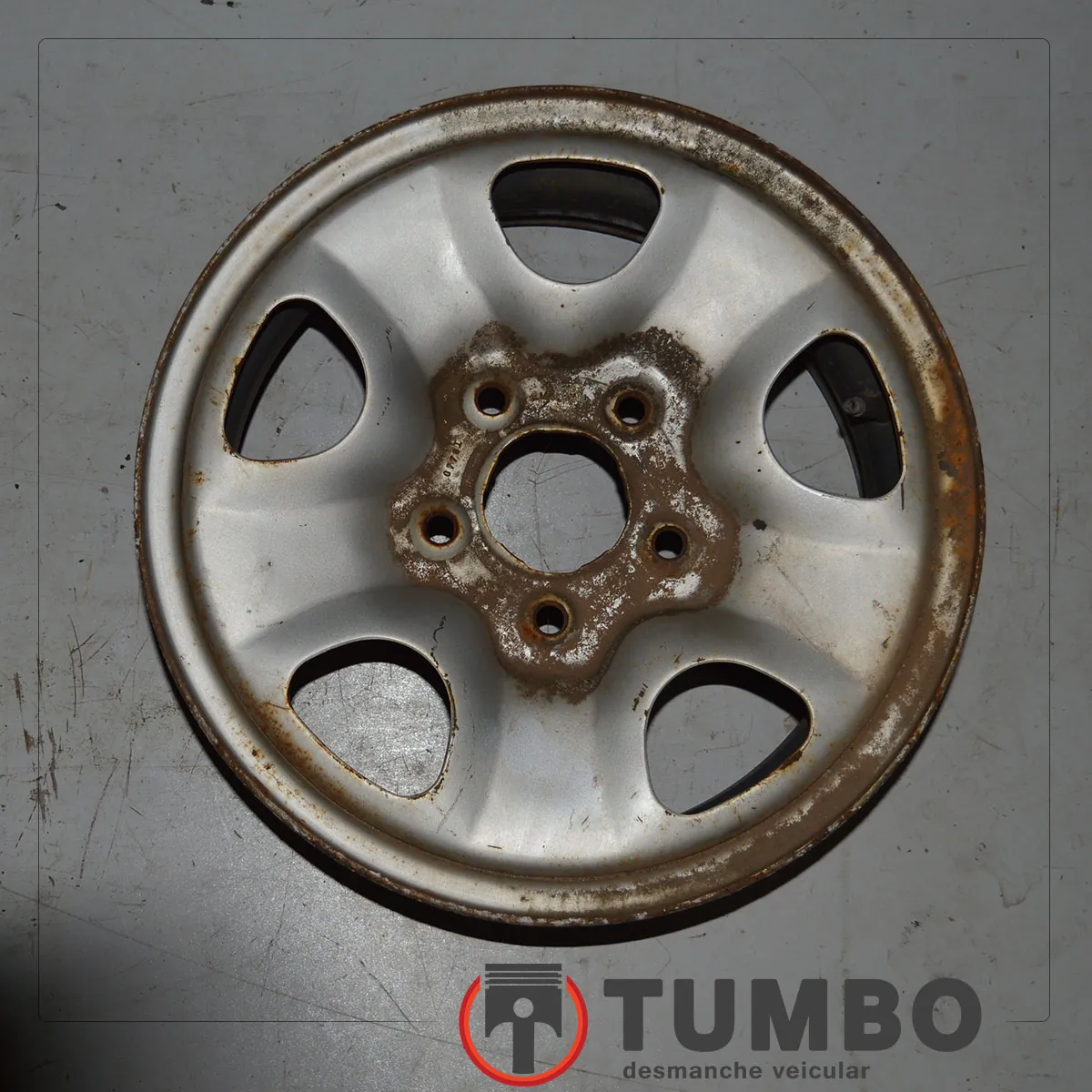 Roda de ferro S10 Aro 15 prata com gomo