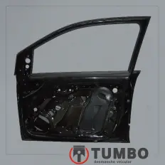 Porta dianteira direita do UP preta com detalhes