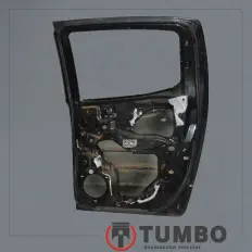 Porta traseira direita S10 2012/... Preta com detalhes