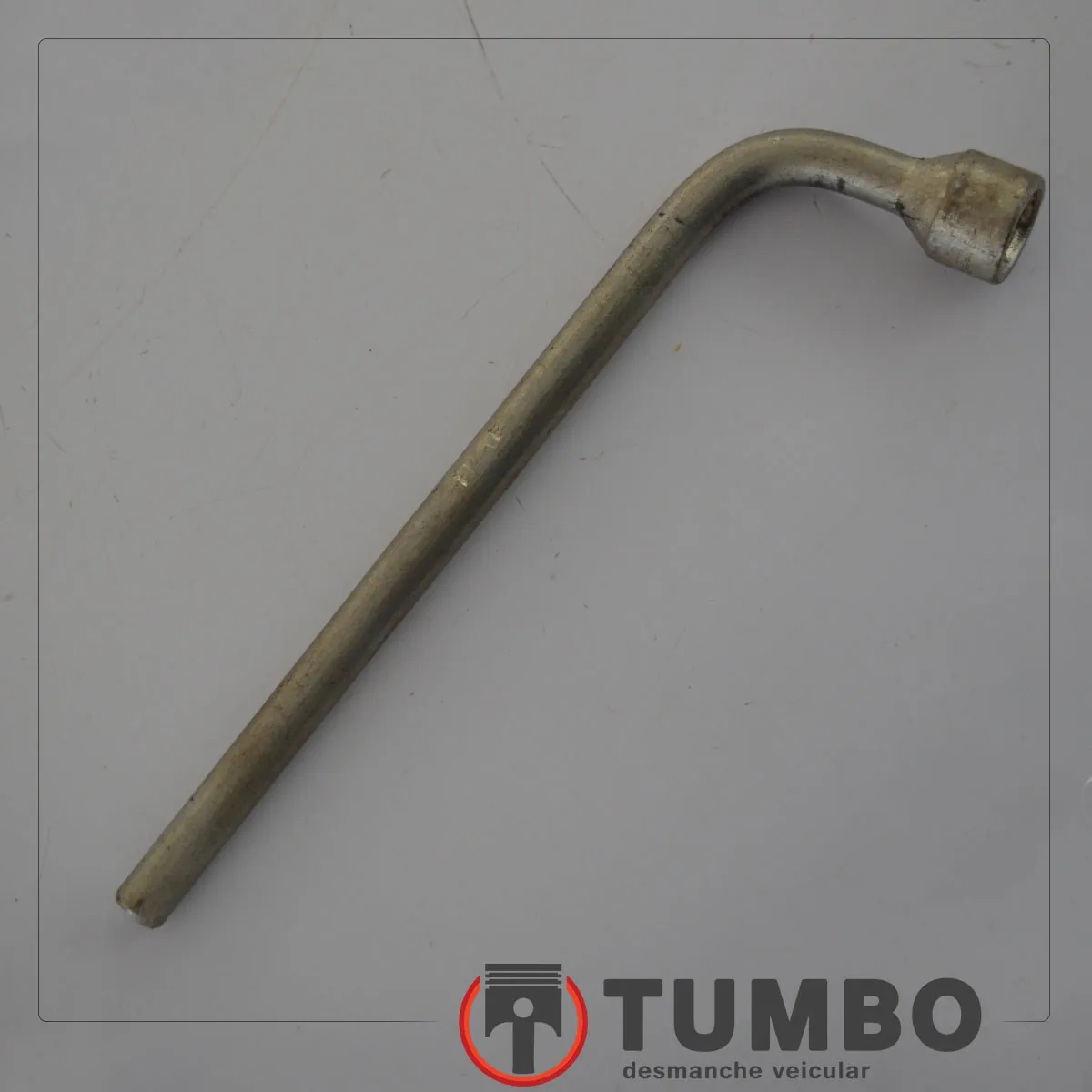 Chave de roda do VW UP Cross 17/18 1.0 TSI