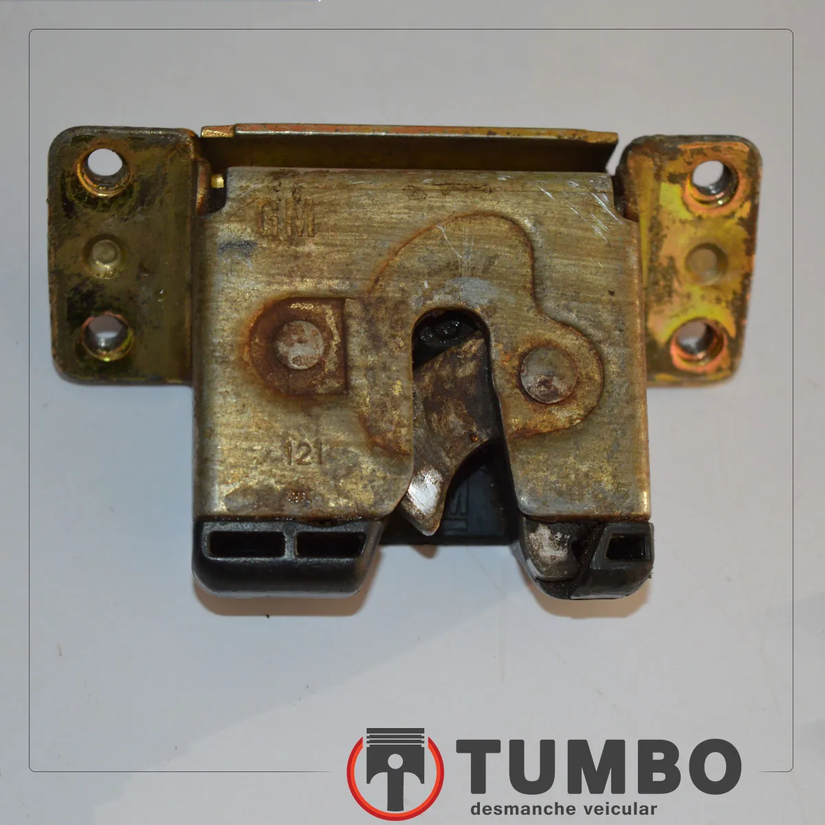 Fechadura tampa traseira Blazer 2001/2011