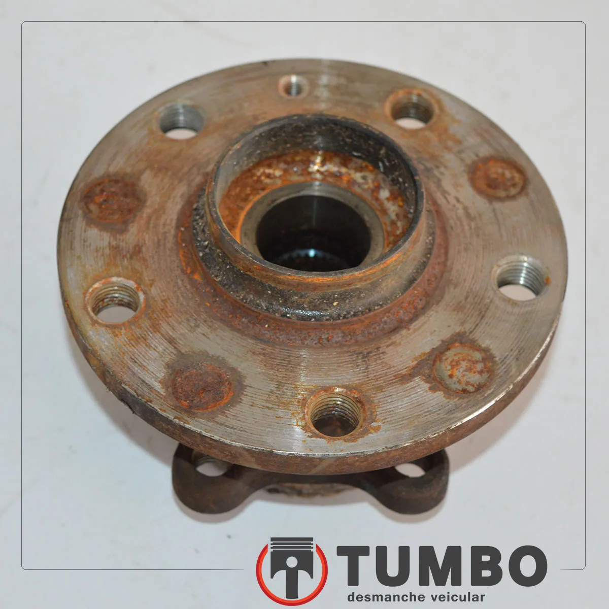 Cubo de roda dianteiro do VW Jetta 2.0 11/12