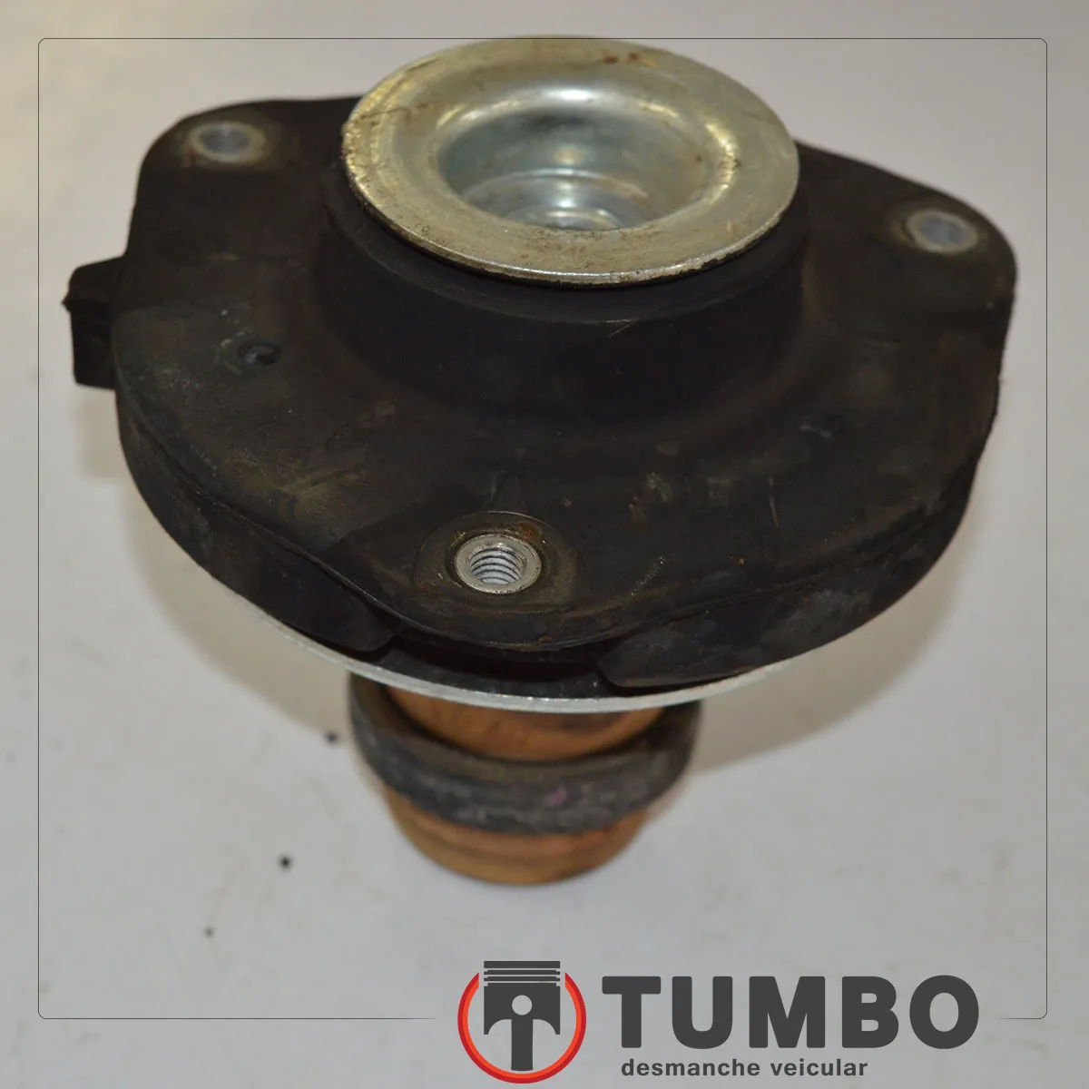 Coxim do amortecedor do VW Jetta 2.0 11/12