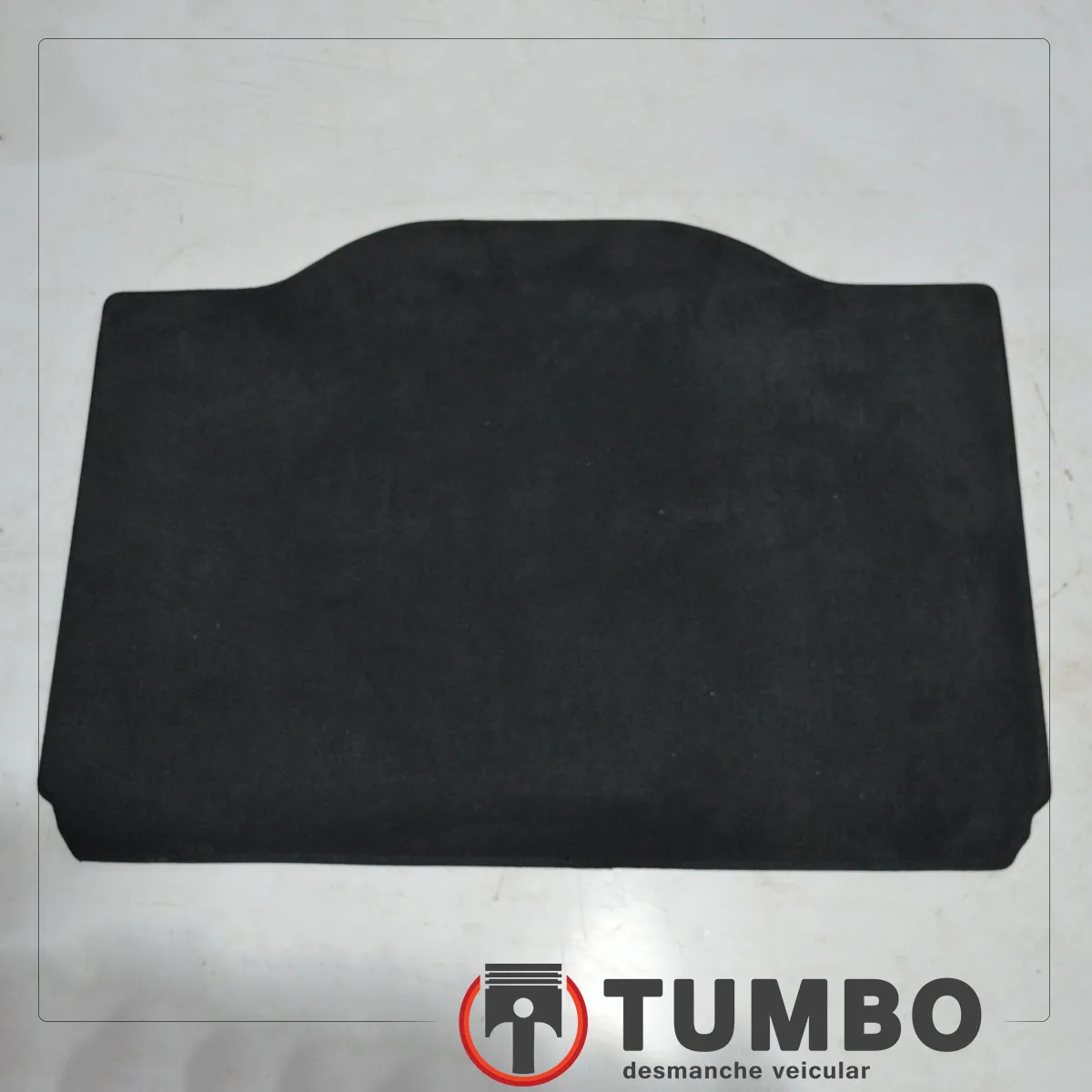 Carpete do porta malas Tracker LTZ 1.8 2014/...
