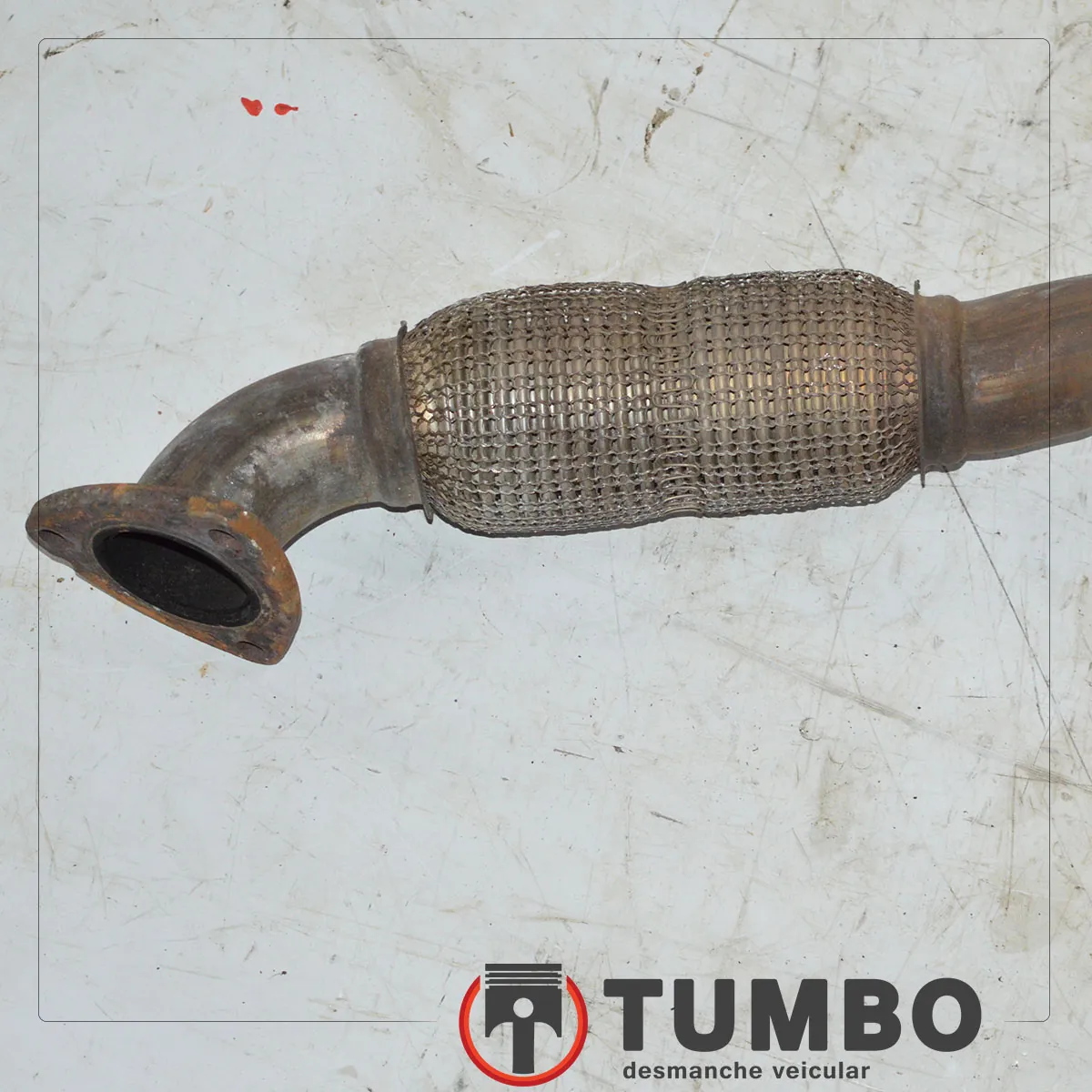 Cano de desgarga com malha Tracker LTZ 1.8 2014/...