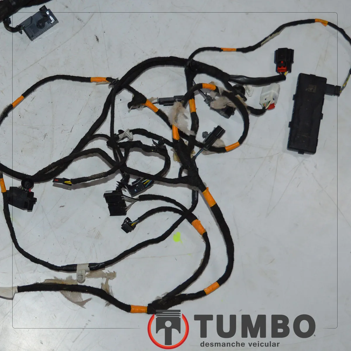 Chicote do painel Tracker LTZ 1.8 2014/...