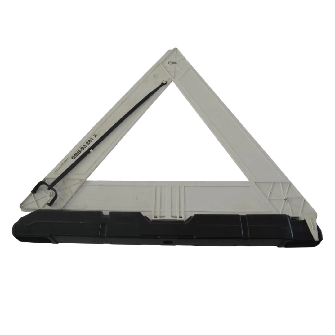 Triângulo Tracker 1.8 flex 2014 aut.