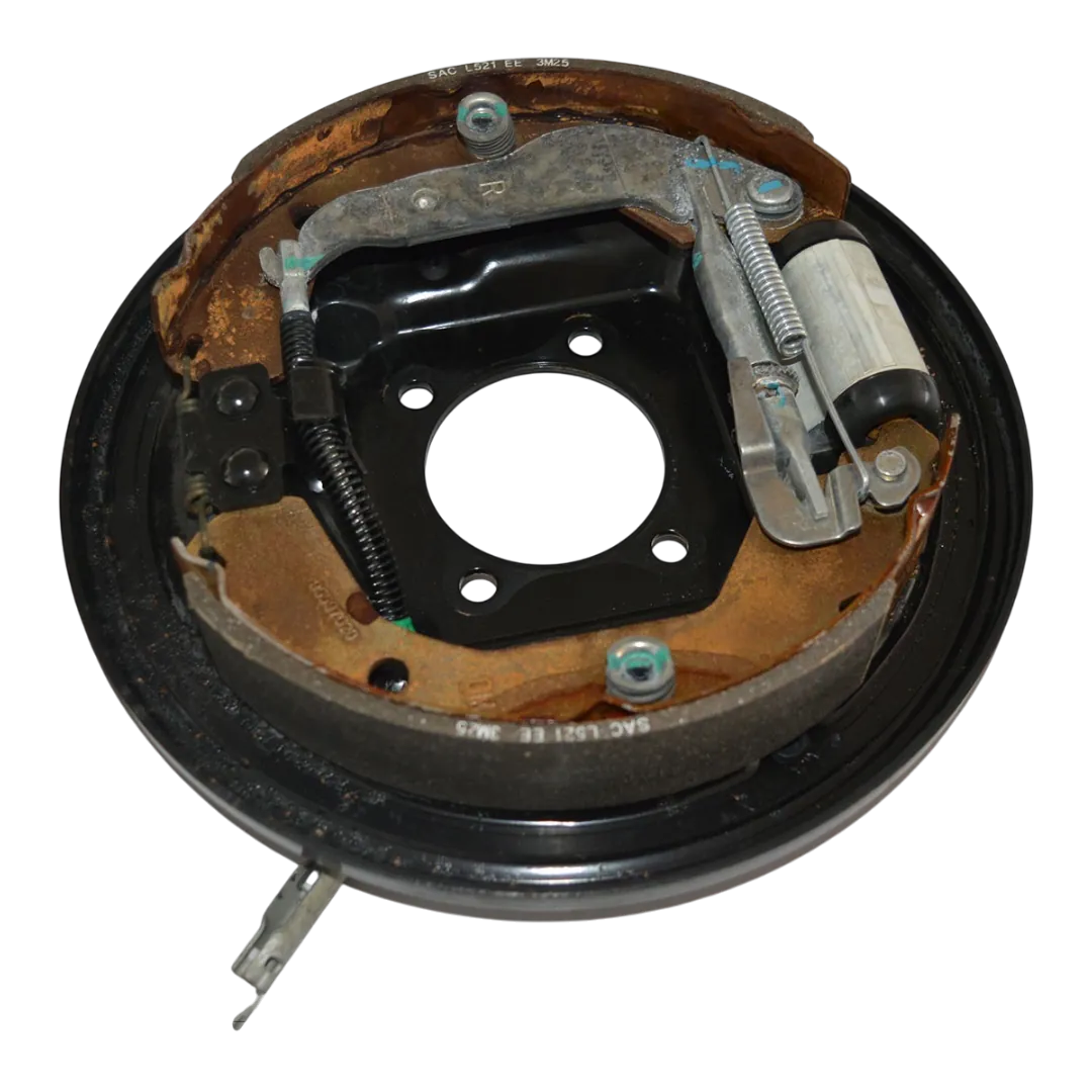 Conjunto de freio e tambor direito Tracker 1.8 flex 2014 aut.