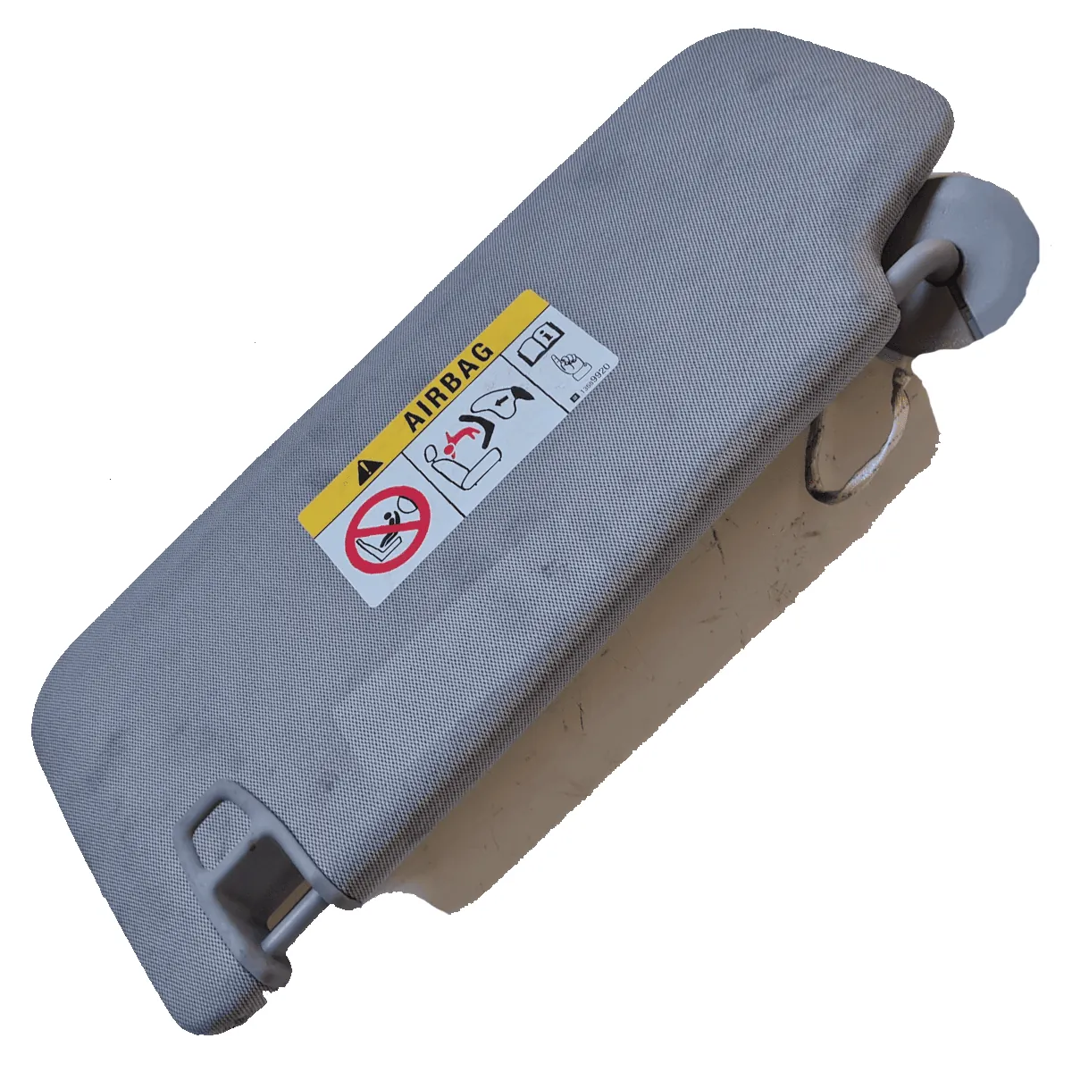Tapa sol direito Tracker 1.8 flex 2014