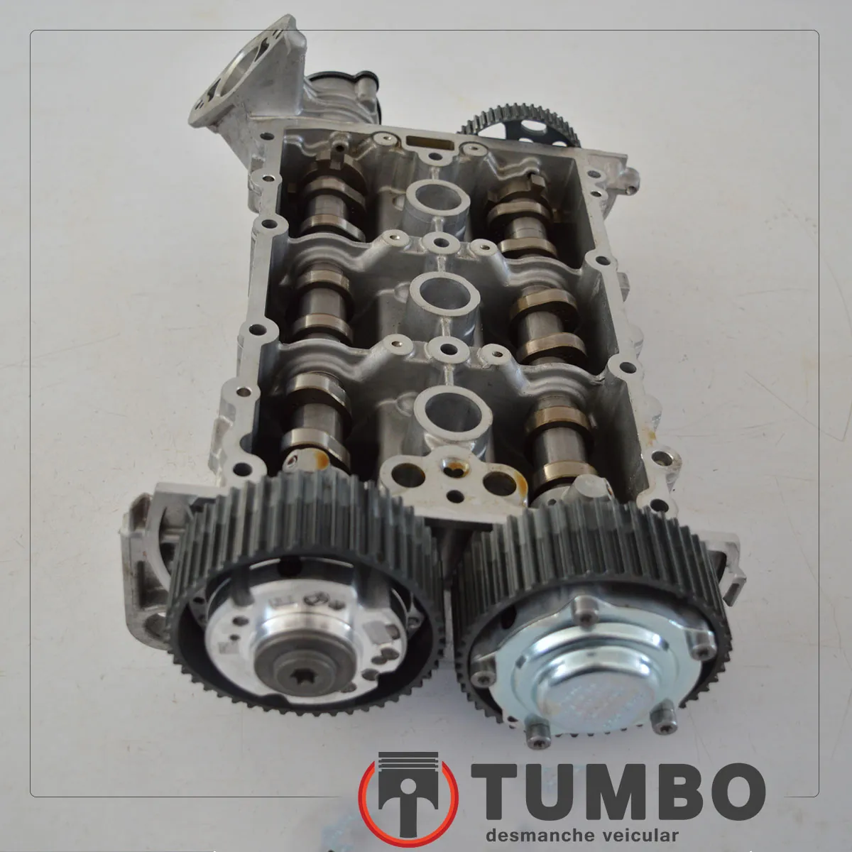 Tampa com comando de válvula do Up 1.0 TSI
