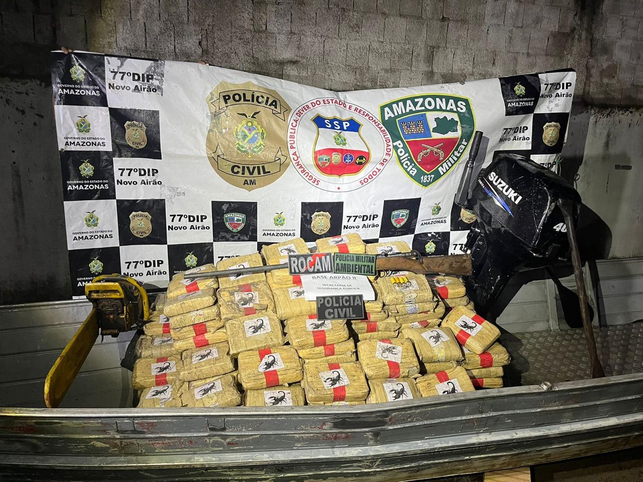 Dupla é presa com mais de 240 tabletes de drogas no interior do AM