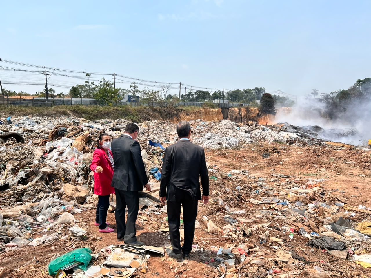 MPAM realiza inspeção em área apontada como origem de fumaça no Distrito Industrial 2