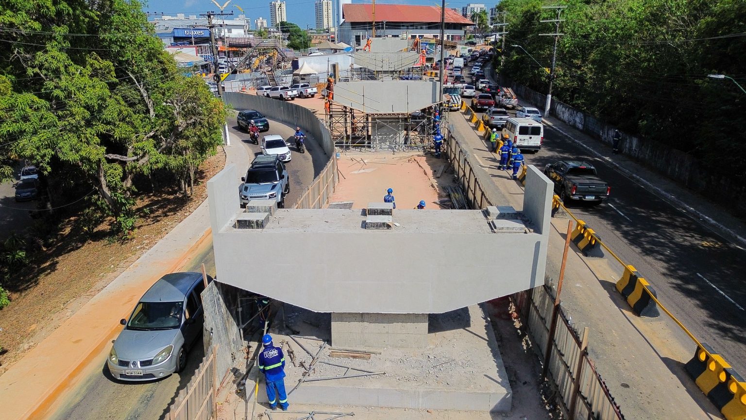 Construção do viaduto ‘Passarão’ entra em nova fase e altera o trânsito