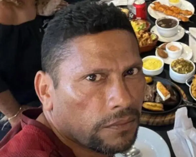 Influenciadora publica foto de suspeito de matar a mãe em Manaus