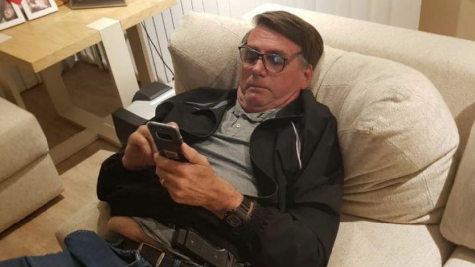 Aprovada quebra de sigilo do celular de Bolsonaro pela CPMI dos Atos Golpistas
