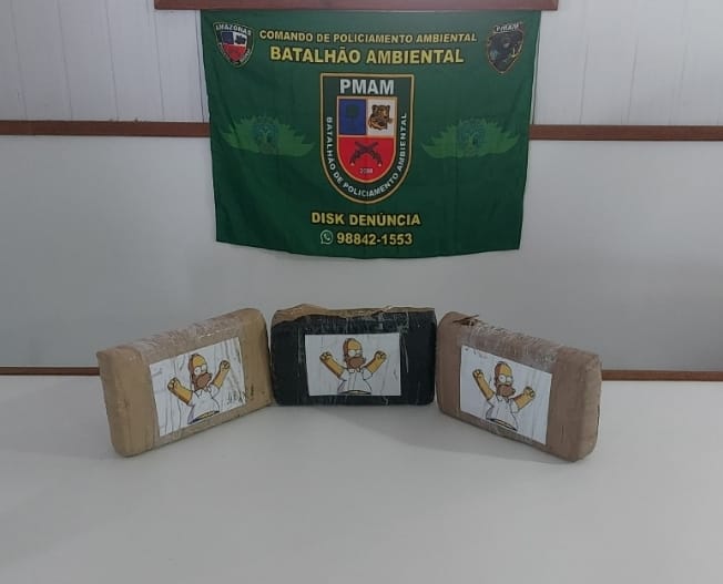 Droga avaliada em R$ 60 mil é apreendida em embarcação no AM