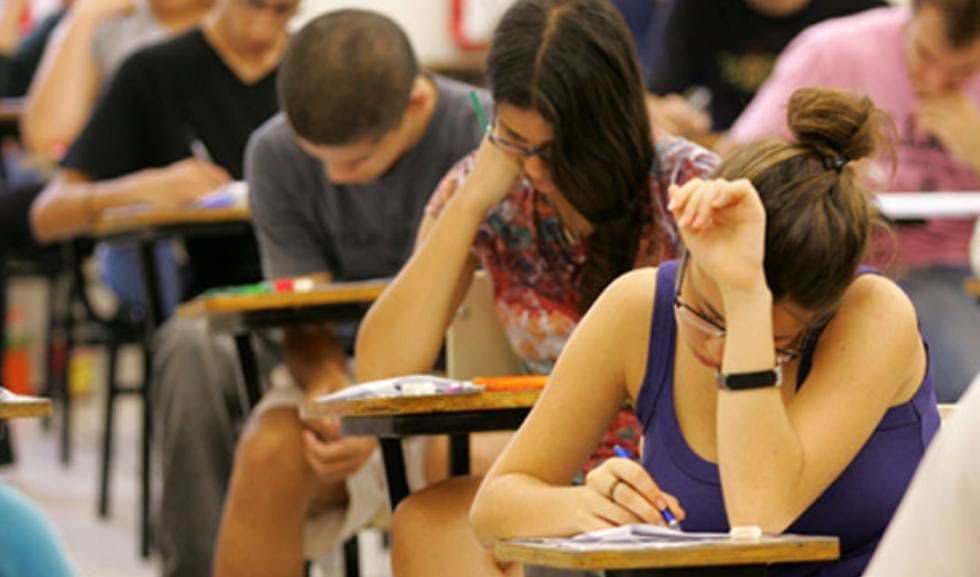 AM registra mais de 75 mil inscritos no "Enem dos Concursos"