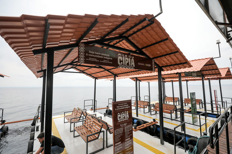 Governo do AM entrega terminais fluviais para atender comunidades indígenas