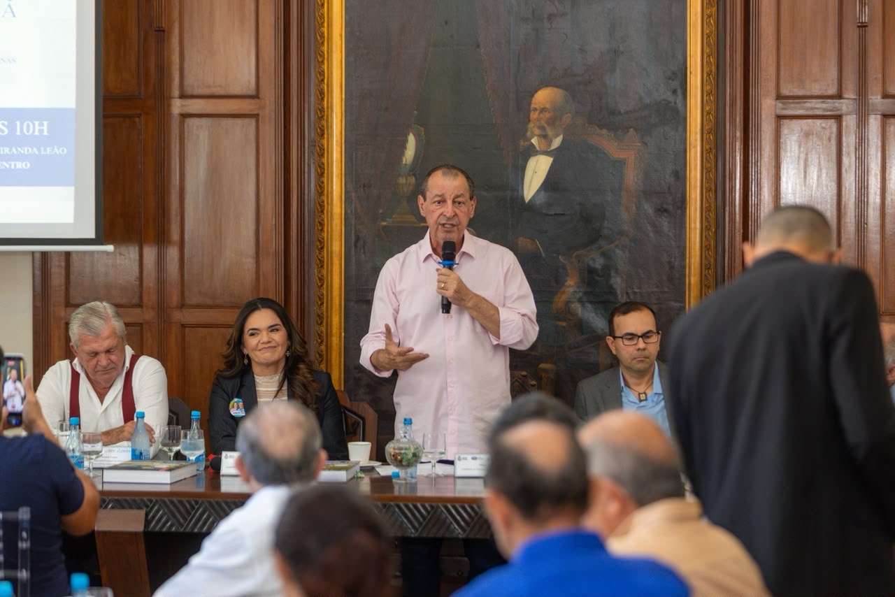Omar propõe pacto com comércio para ampliar crédito e preparar empresas para a reforma tributária