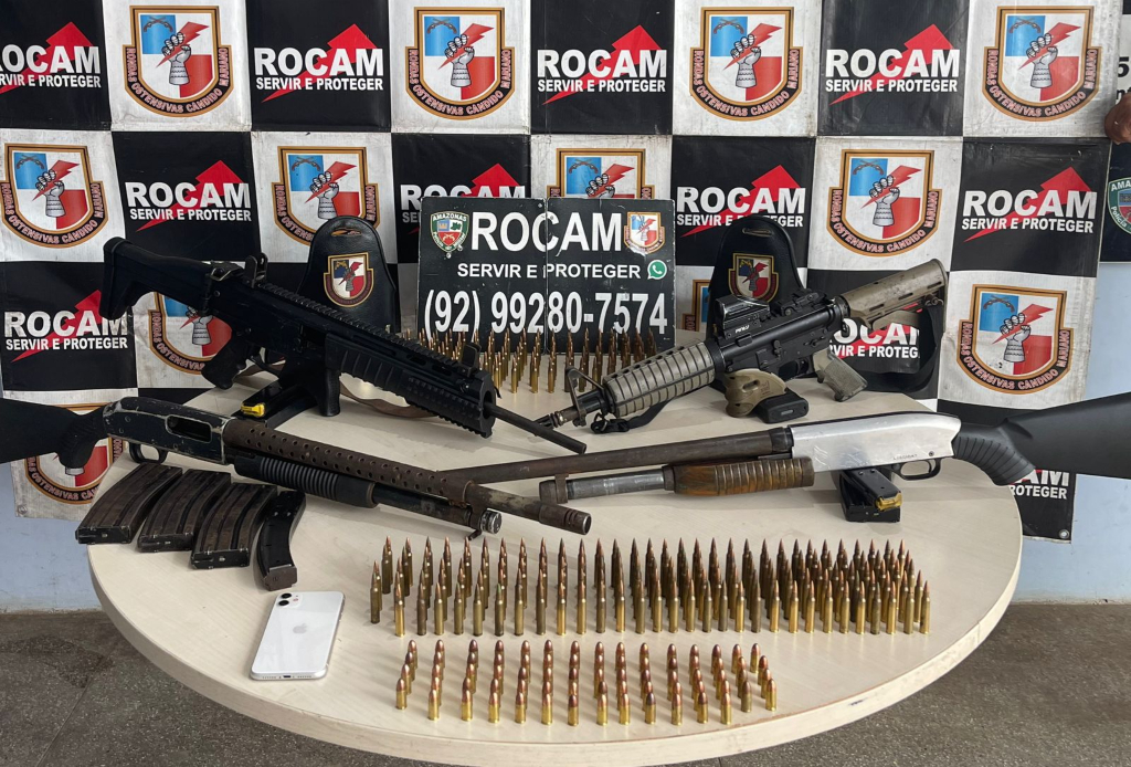 Mulher é presa com fuzil e mais de 300 munições no interior do AM