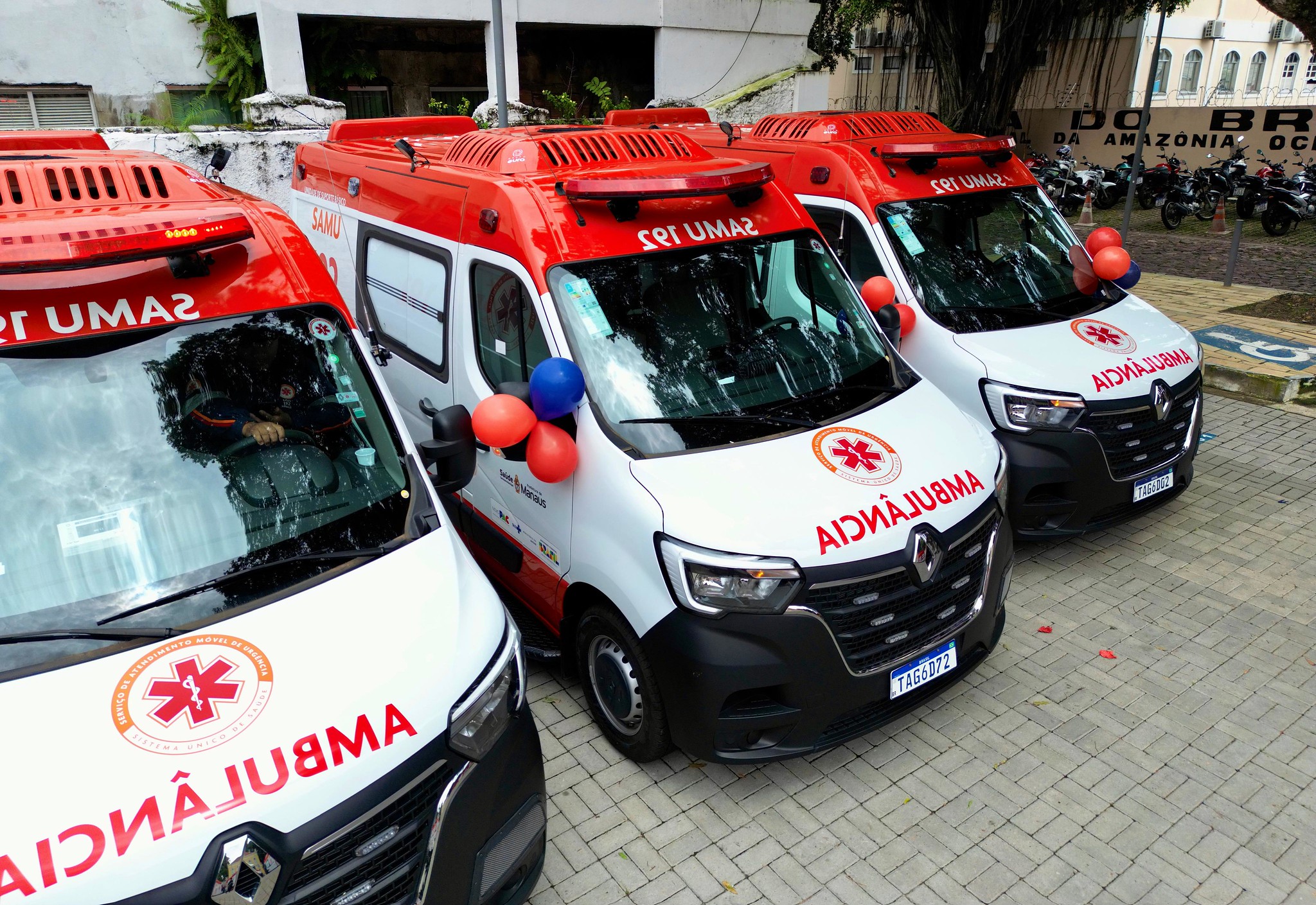 Samu recebe cinco novas ambulâncias que irão ampliar atendimento pré-hospitalar