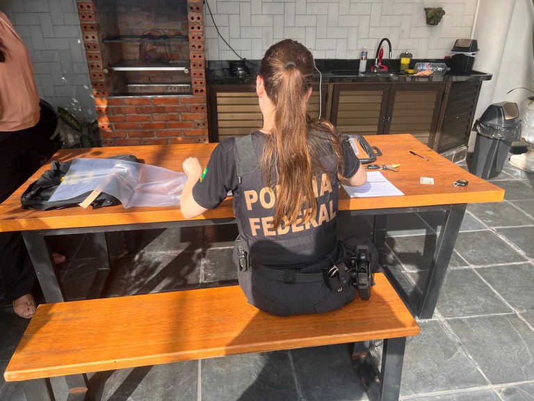 Servidores do Ipaam suspeitos de fraudar documentos são alvo de operação da PF