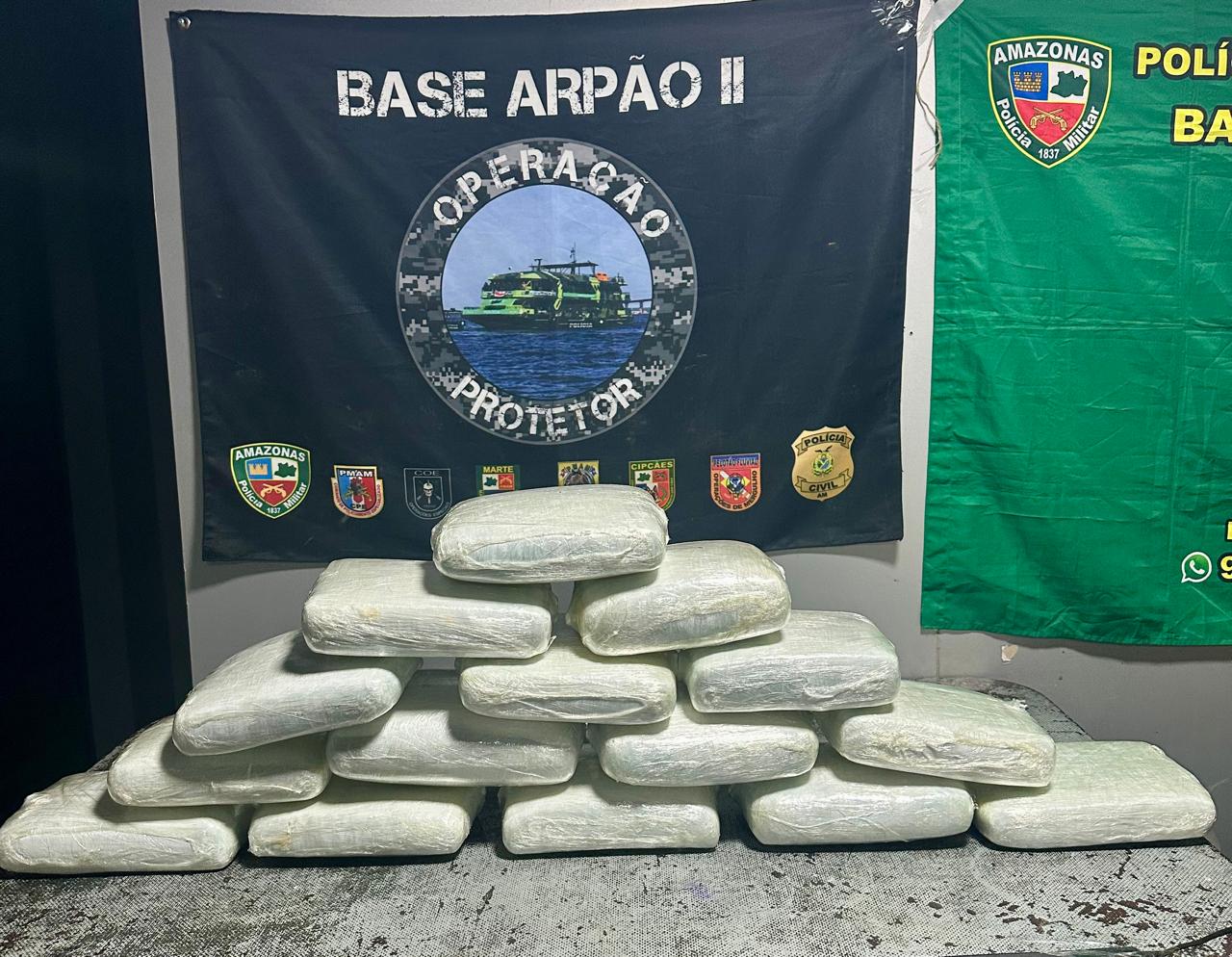 Forças de Segurança apreende 20 kg de skunk e prende suspeito por tráfico de drogas em Coari