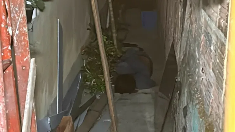 Cenas fortes: Homem é morto em tiroteio no Santo Agostinho