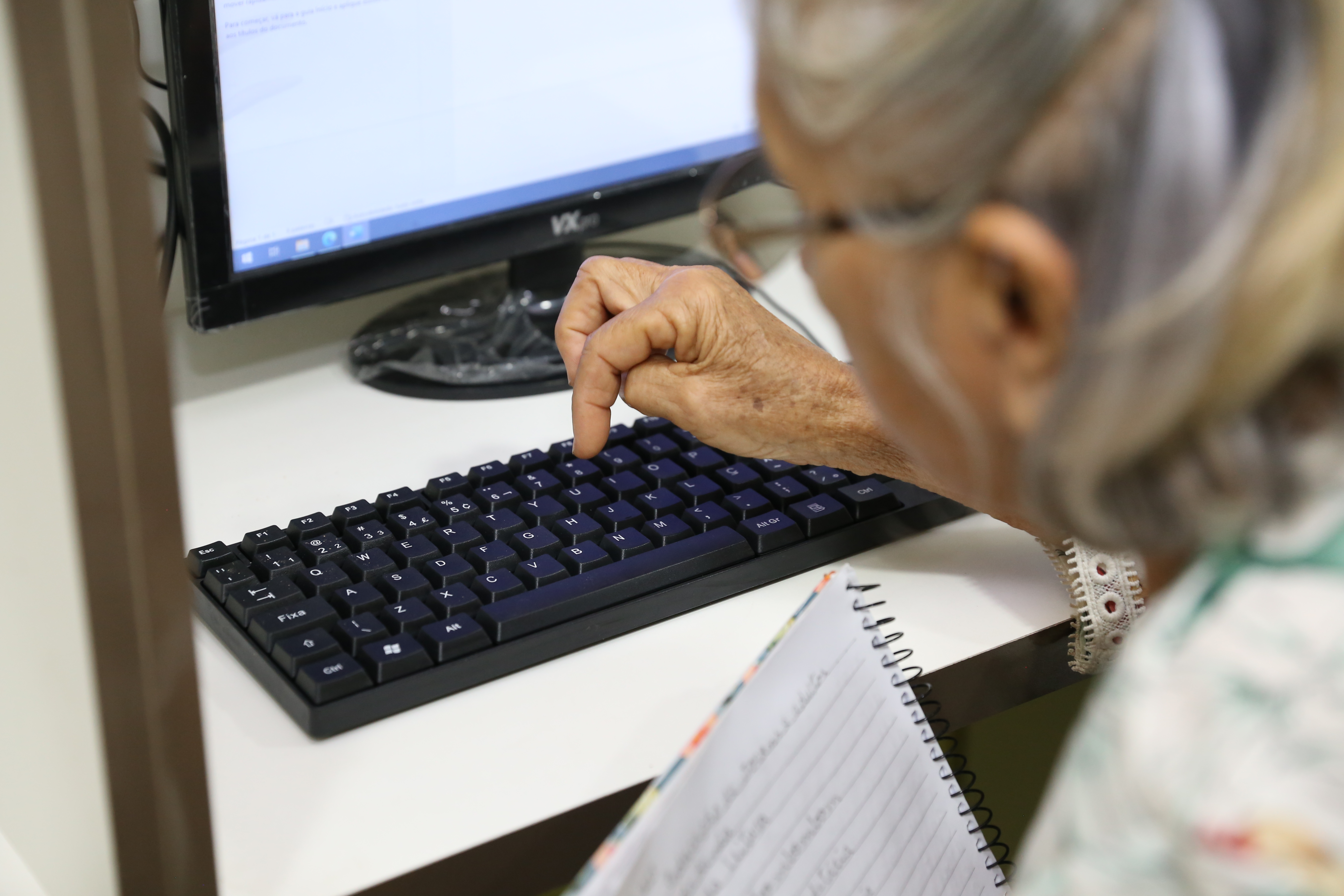 Governo do Amazonas assegura atendimento e serviços no combate à crimes e violação de direitos dos idosos