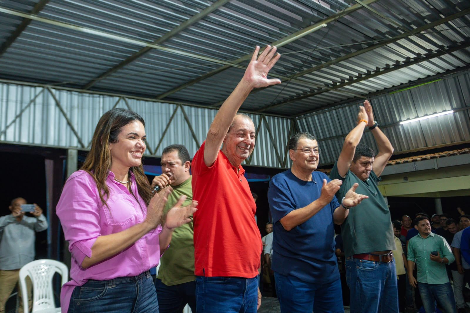 No Santa Etelvina, Omar relembra construção do Delphina Aziz e defende novos hospitais