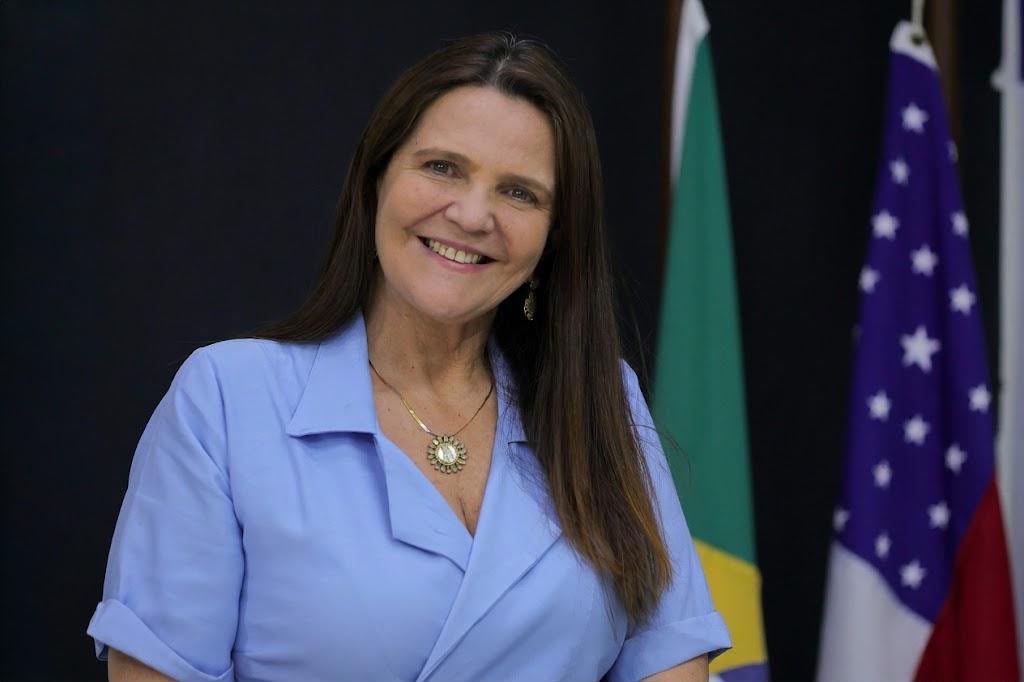 Mônica Santaella assume comando da Secretaria de Comunicação