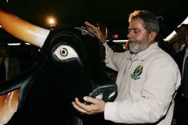 Lula não vem ao Festival de Parintins, mas marca visita à ilha para julho