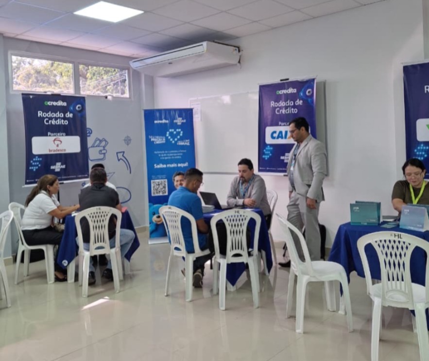 Pequenos negócios de Parintins ganham preparação gratuita do Sebrae