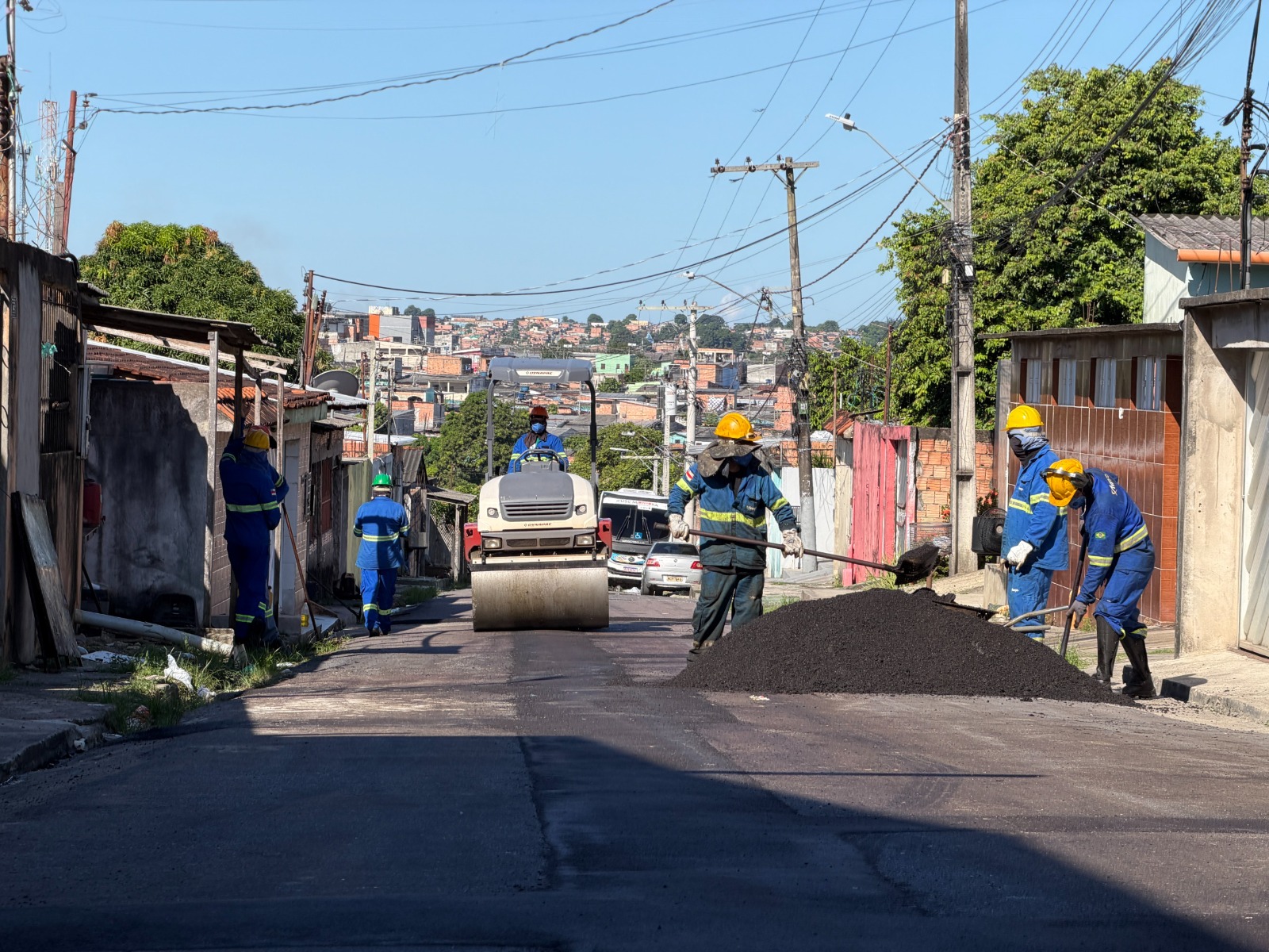 Mutirão da Águas de Manaus recupera ruas em mais de 50 bairros