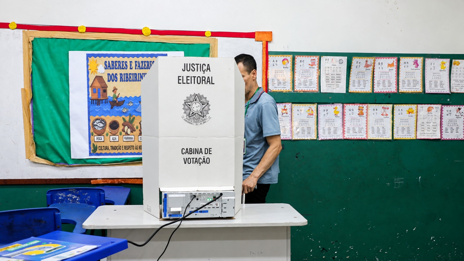 Segundo turno no AM teve 20 urnas substituídas e 28 possíveis crimes eleitorais
