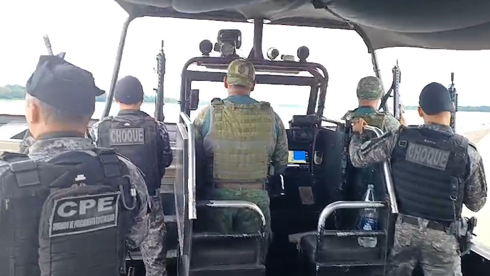 Policiais do 5° BPM e da Base Arpão frustram roubo a embarcação no rio Solimões