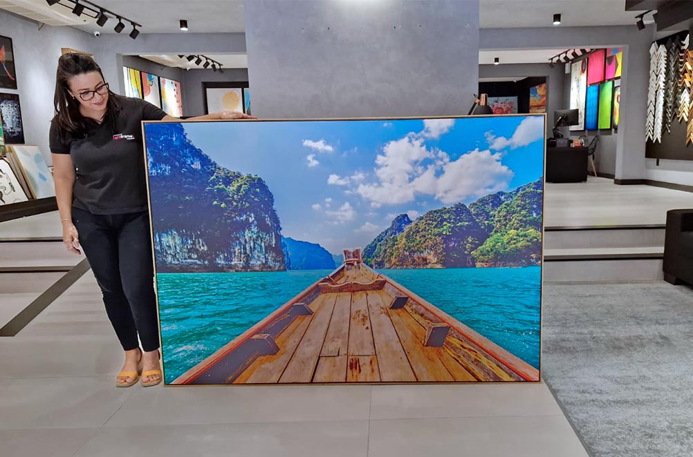 Manaus ganha maior galeria de arte e impressão rápida de mídias