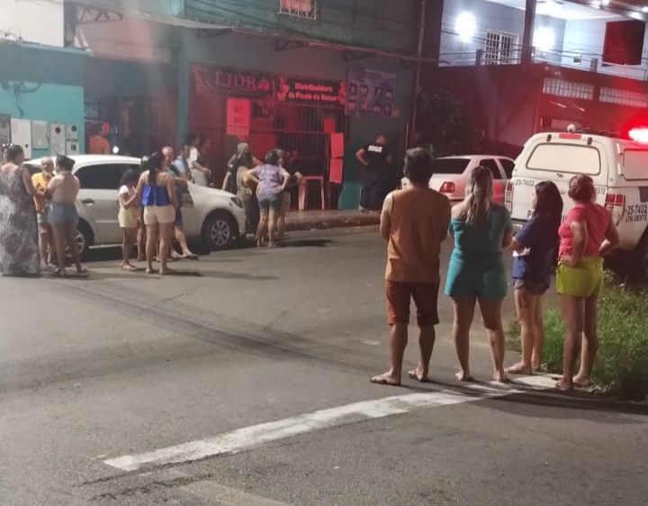 Vigilante é encontrado morto dentro de carro em Manaus